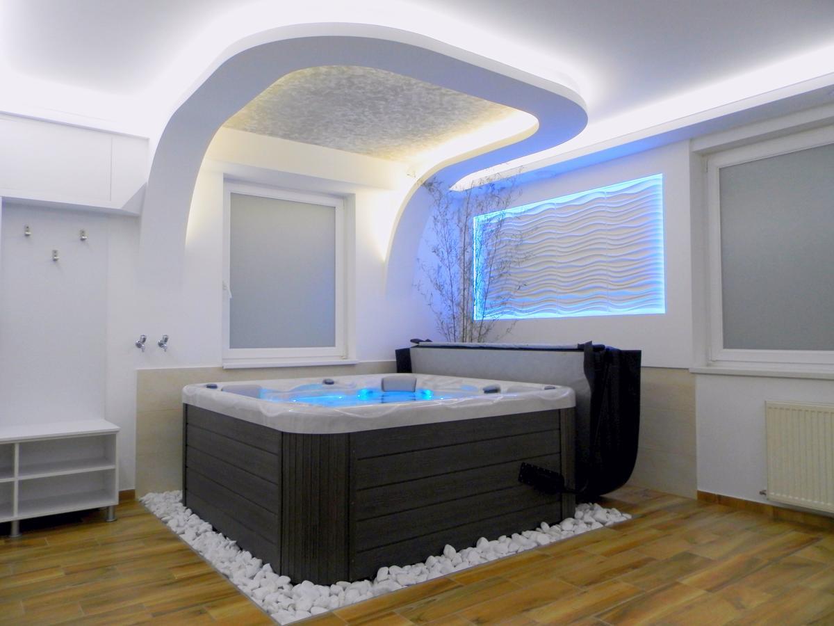 Katalin Boutique & Wellness Apartmanok Hajdúszoboszló Exteriör bild