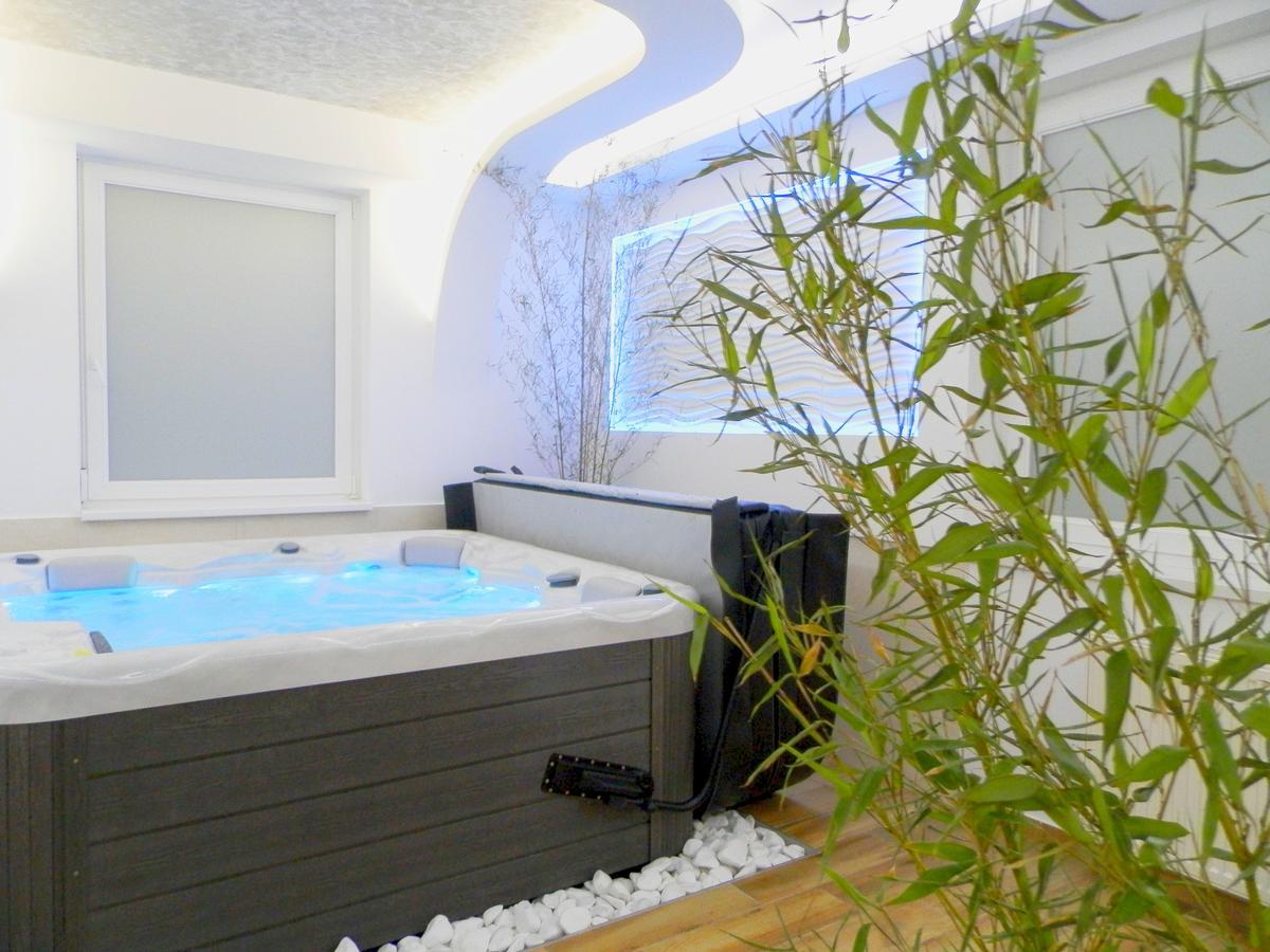 Katalin Boutique & Wellness Apartmanok Hajdúszoboszló Exteriör bild